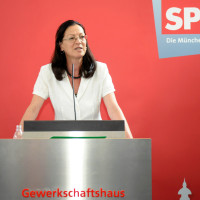 Claudia Tausend